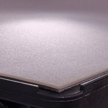 Art.-Nr. 1.3005 ist beidseitig mit Antirutsch-Schaum beschichtet