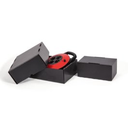 Stlpdeckelkarton aus Kunststoffwelle