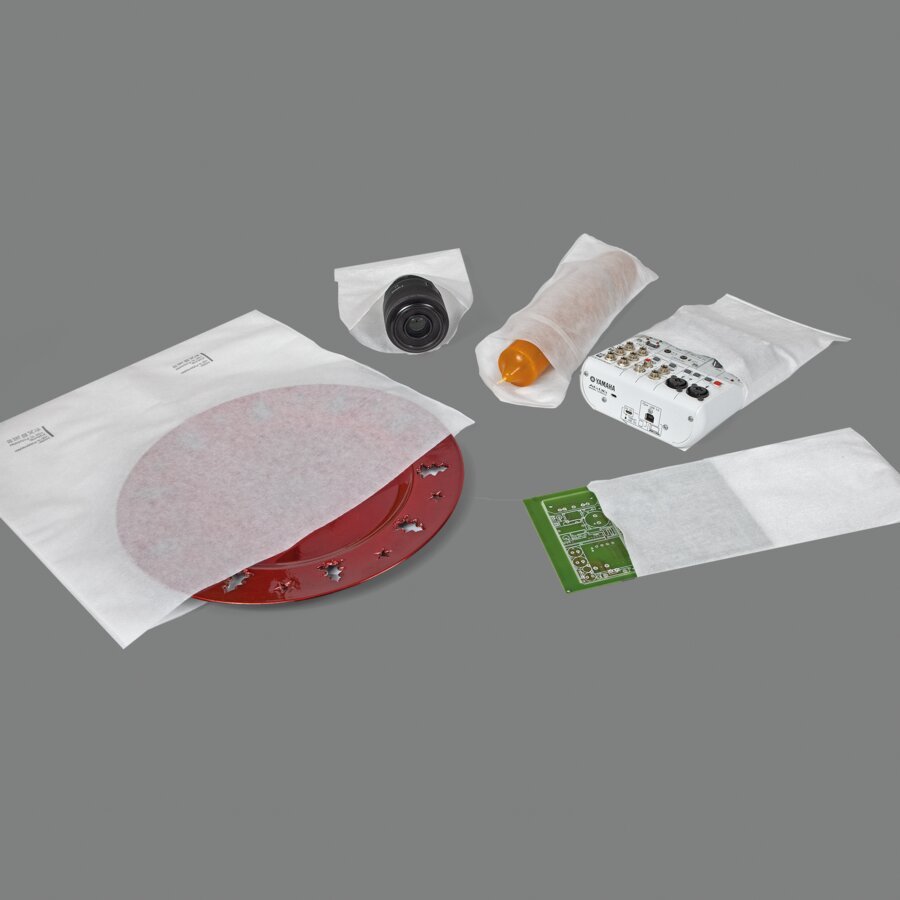 Mit praktischer Ladeklappe fr einfaches Be- und Entladen