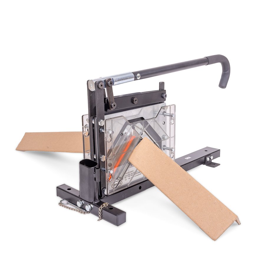 Schneidegert mit Kantenschutzleiste