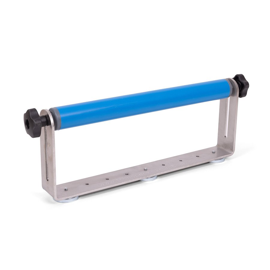 Aufnahme Schnurbildungssystem - Metallrahmen mit blauer Rolle