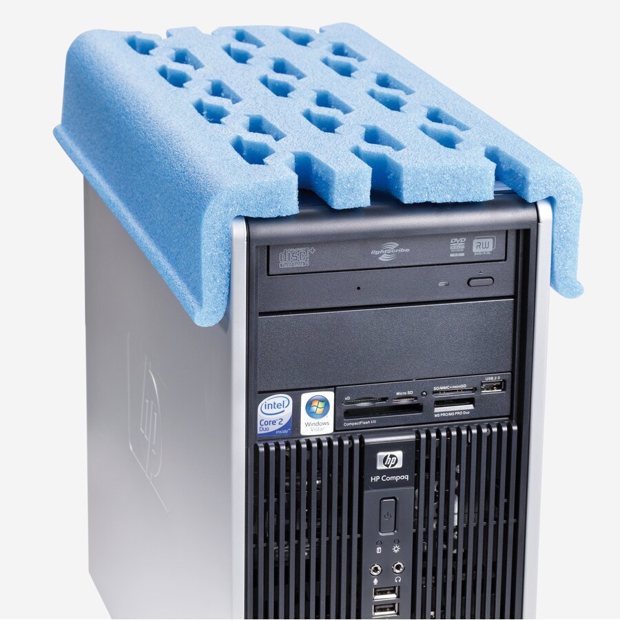 Durch die hohe Lippenspannung halten die U-Profile selbstständig an den zu schützenden Teilen Durch die hohe Lippenspannung halten die U-Profile selbstständig an den zu schützenden Teilen