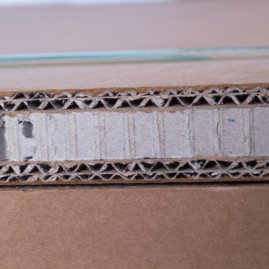 Die verklebten Kartonschichtplatten ergeben eine berragende Stabilitt