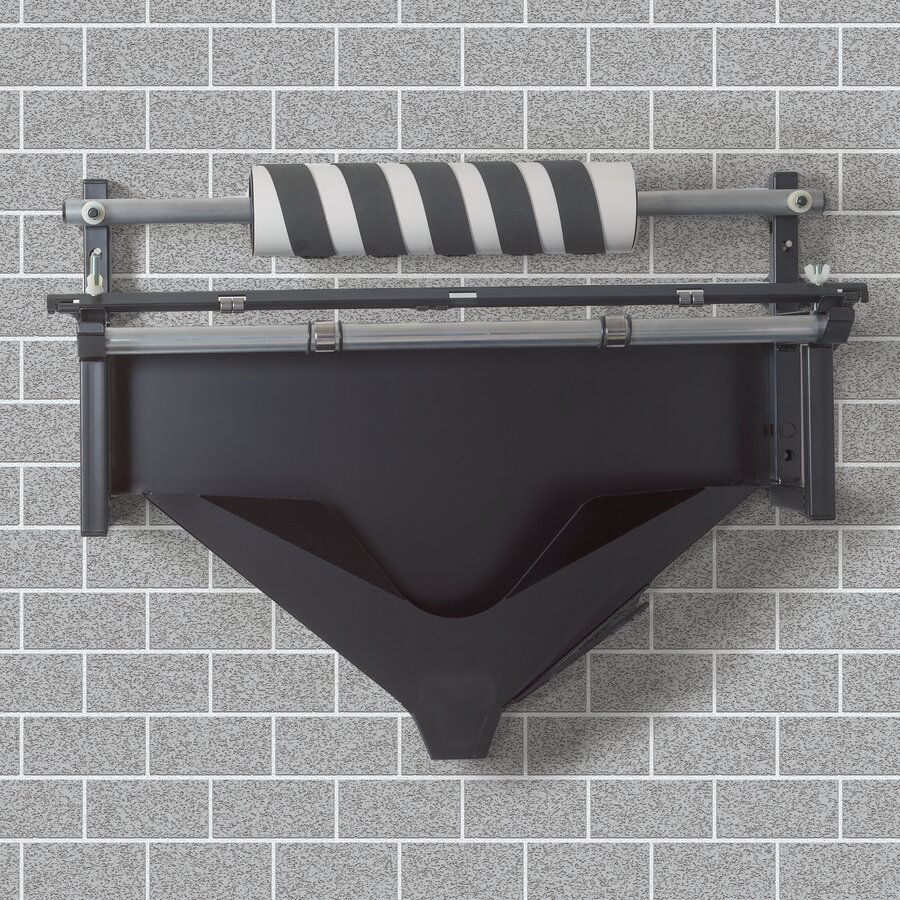 Stabile Metallkonstruktion zur Befestigung an der Wand