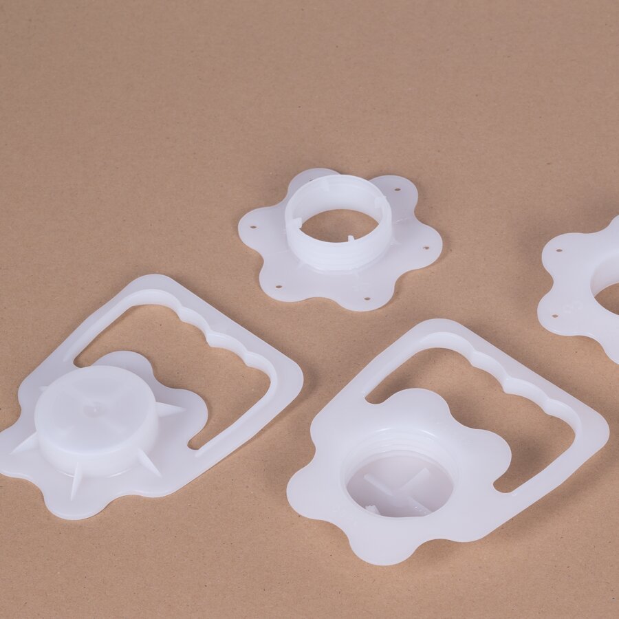 2-teilige Ausfhrung zum Einschrauben in den Karton