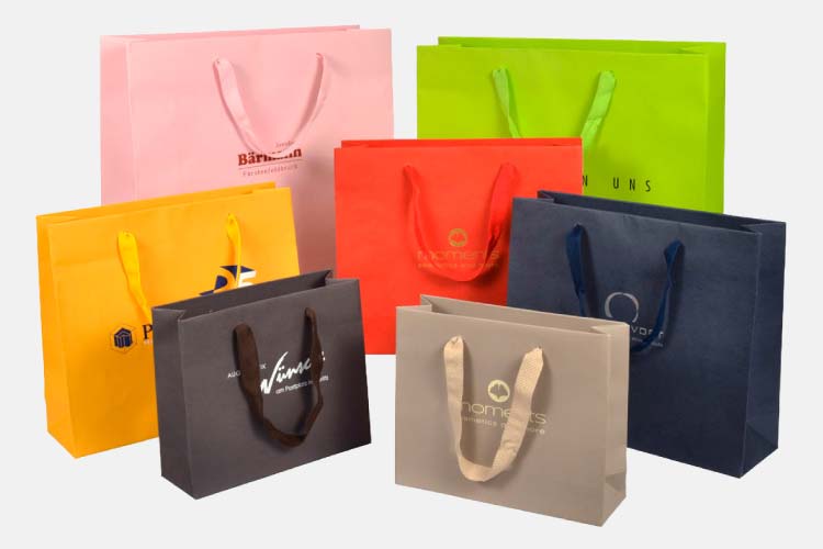 Bedruckte Tragetaschen mit hochwertigem Druck